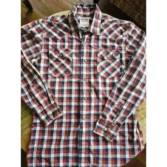 Wrangler Plaid Pearl Snap Button Down Men's Size Medium - Picture 1 of 12